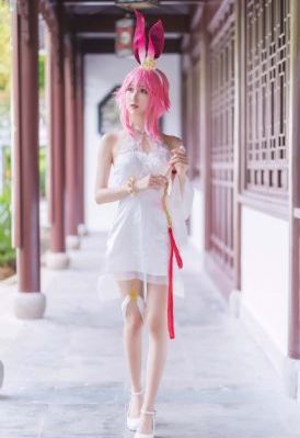 五花大绑短袖旗袍女_剧情片在线播放